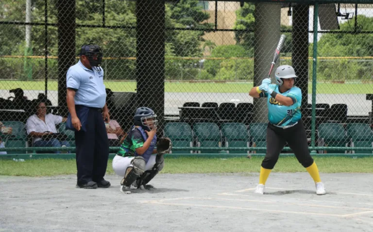 Arranca el Campeonato Nacional Mayor Femenino en dos sedes